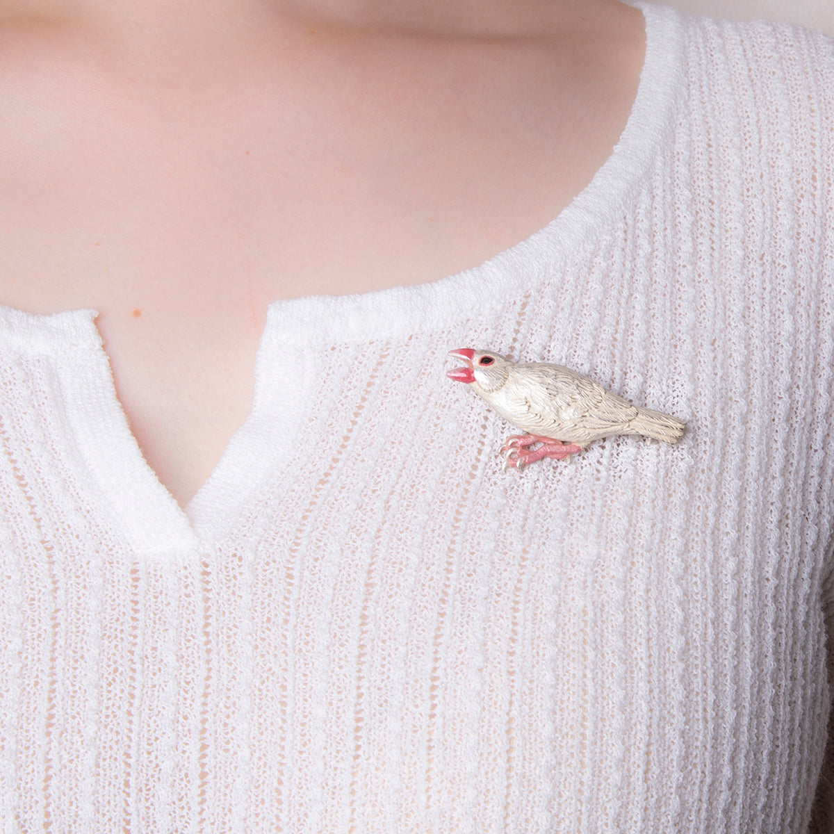 【Palnart Poc】ブローチ「文鳥 / 白」Java sparrow white
