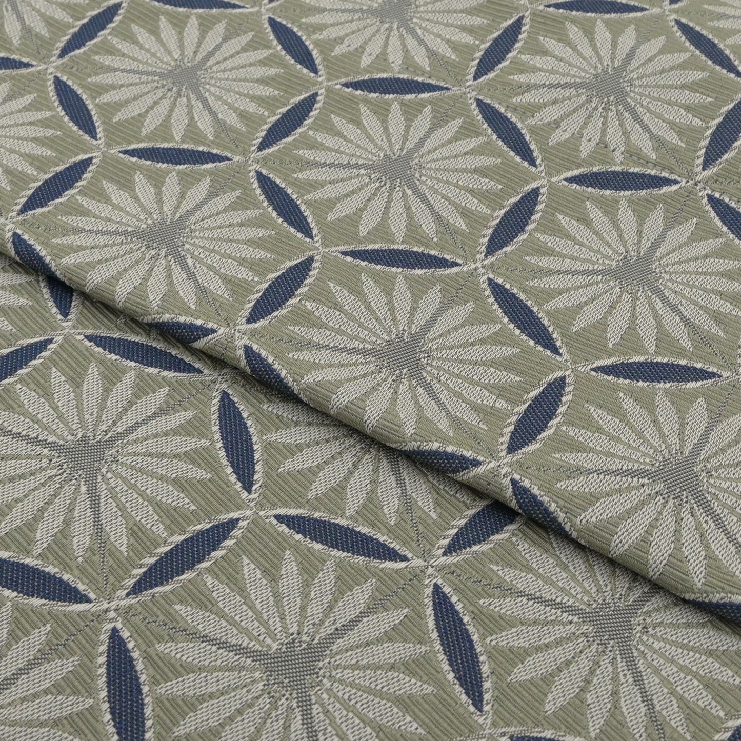 おしゃれ八寸なごや帯 仕立て上がり 七宝花紋 裏柳色