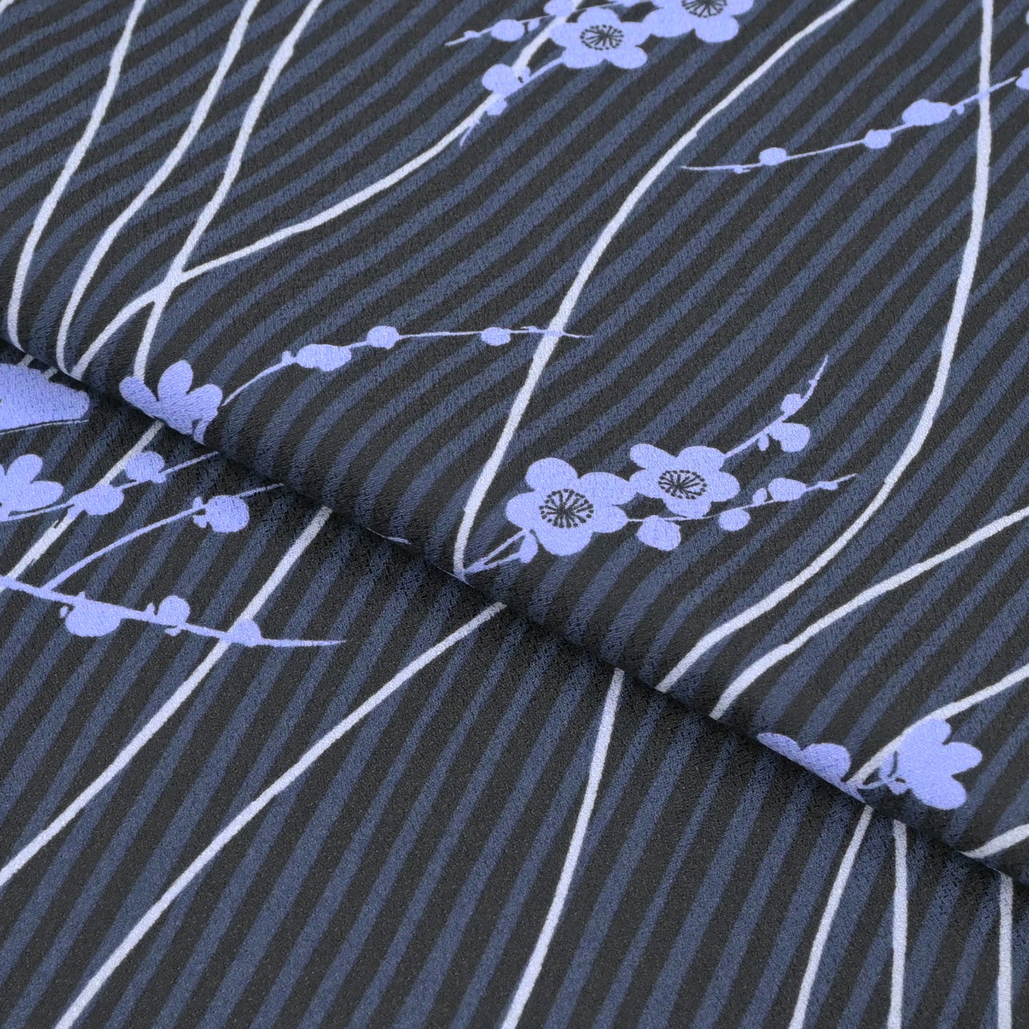 お仕立て上がりきもの 小紋 「梅」濃紺 Mサイズ #プレタ着物