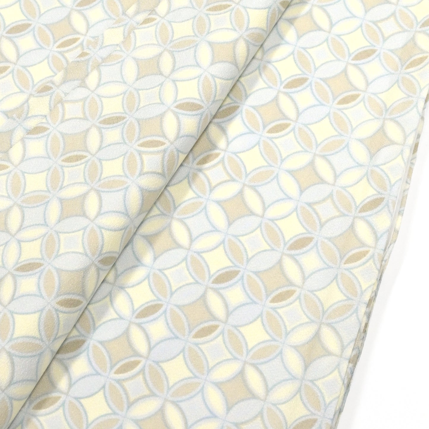 お仕立て上がりきもの 小紋 「七宝」薄イエロー Lサイズ #プレタ着物