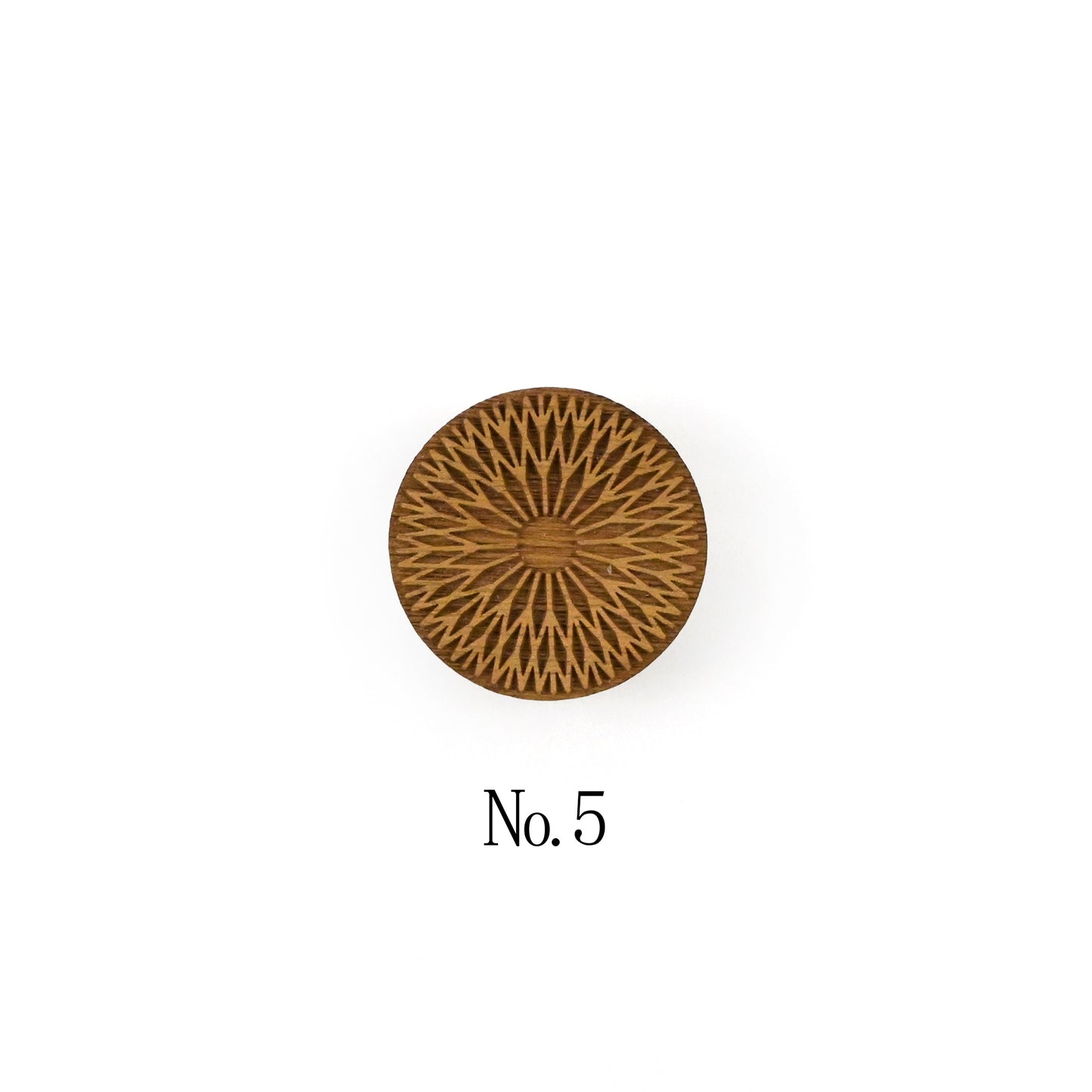 【くるみ細工】木製帯留め -花柄-