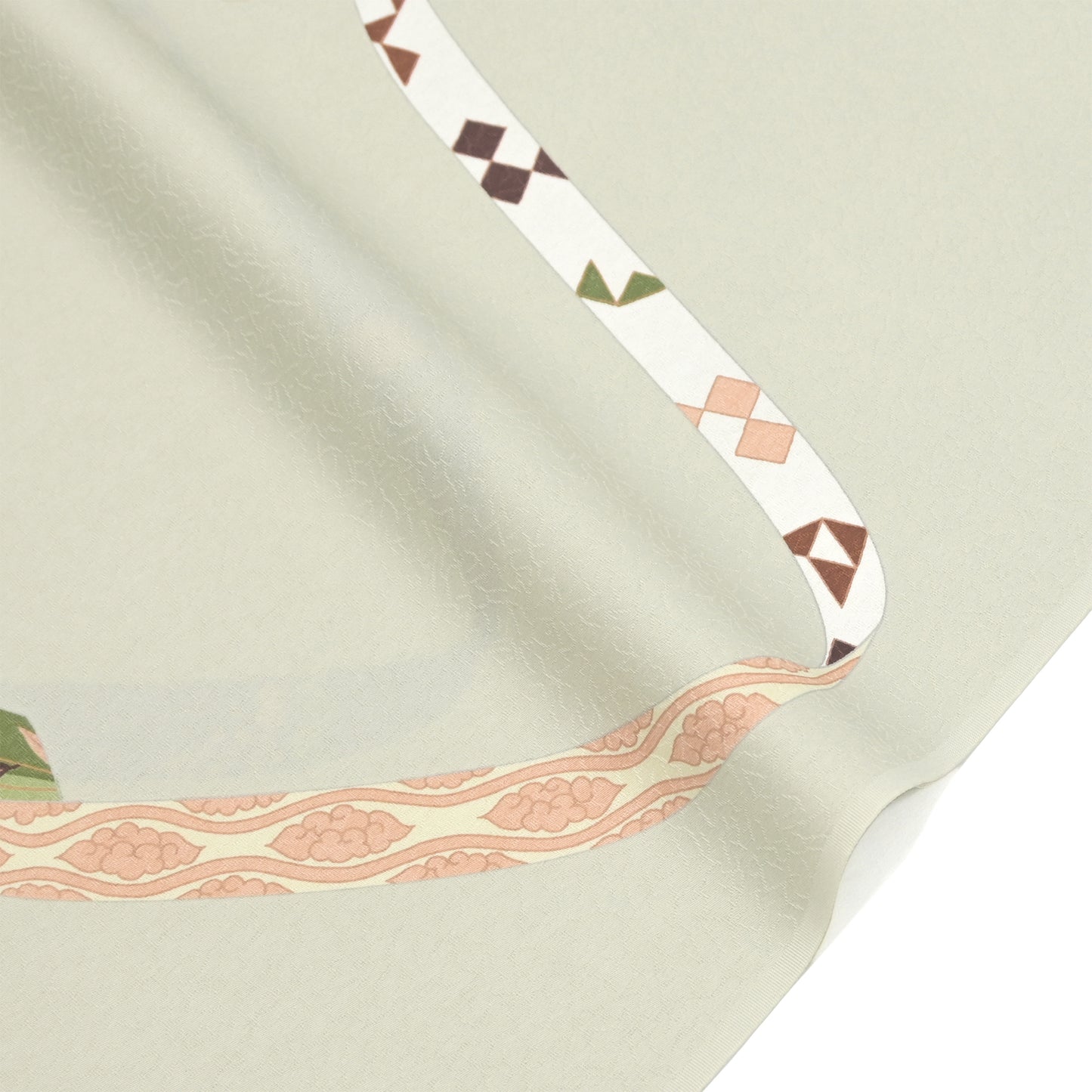 東レシルック 小紋 ～大久保信子流きもの～「鬘帯（かずらおび）」 薄灰緑 【袷・単衣用】