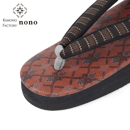 【Kimono-Factory-nono】菱屋カレンブロッソ 本場大島紬カフェ草履 唐草花菱/バーガンディー F-14 #女性用