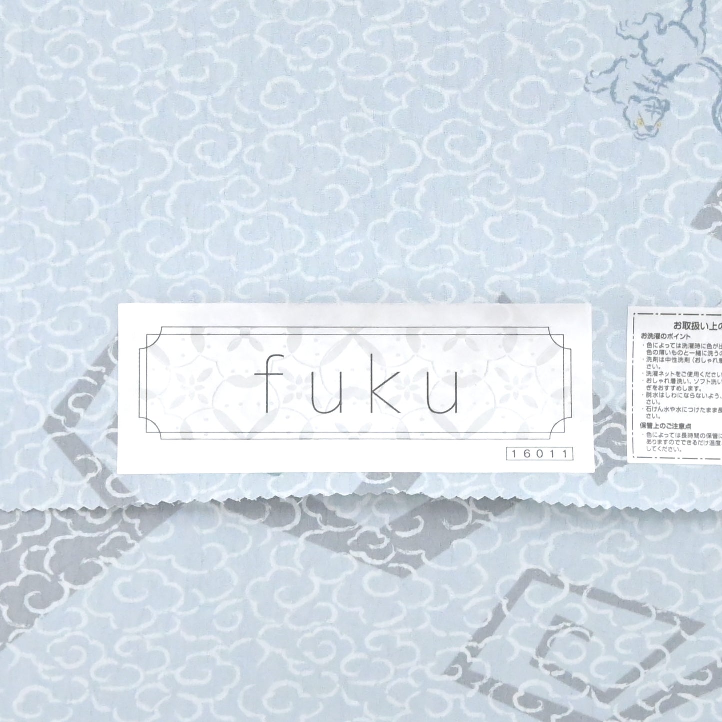 東レシルック 小紋 ～fuku～「雷雲に四神」ブルーグレー 【袷・単衣用】