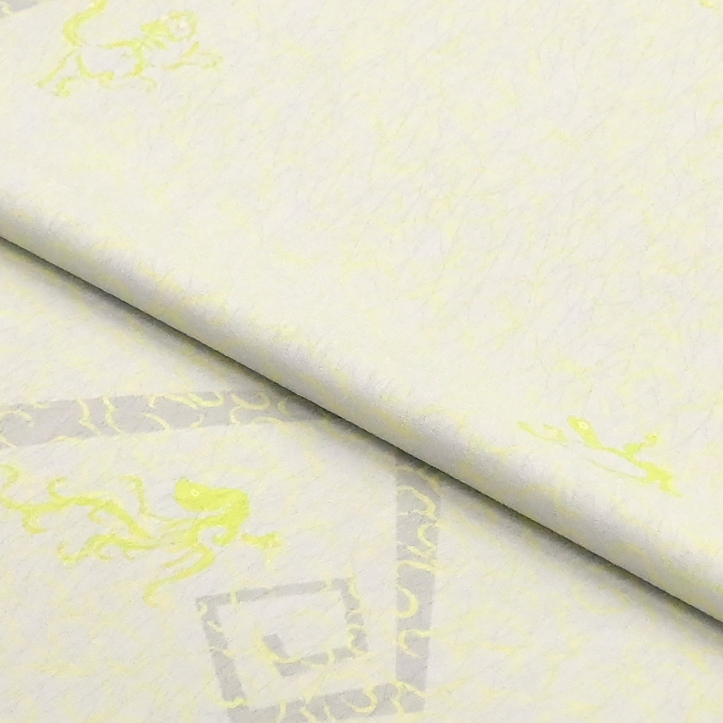 東レシルック 小紋 ～fuku～「雷雲に四神」ライムグリーン 【袷・単衣用】