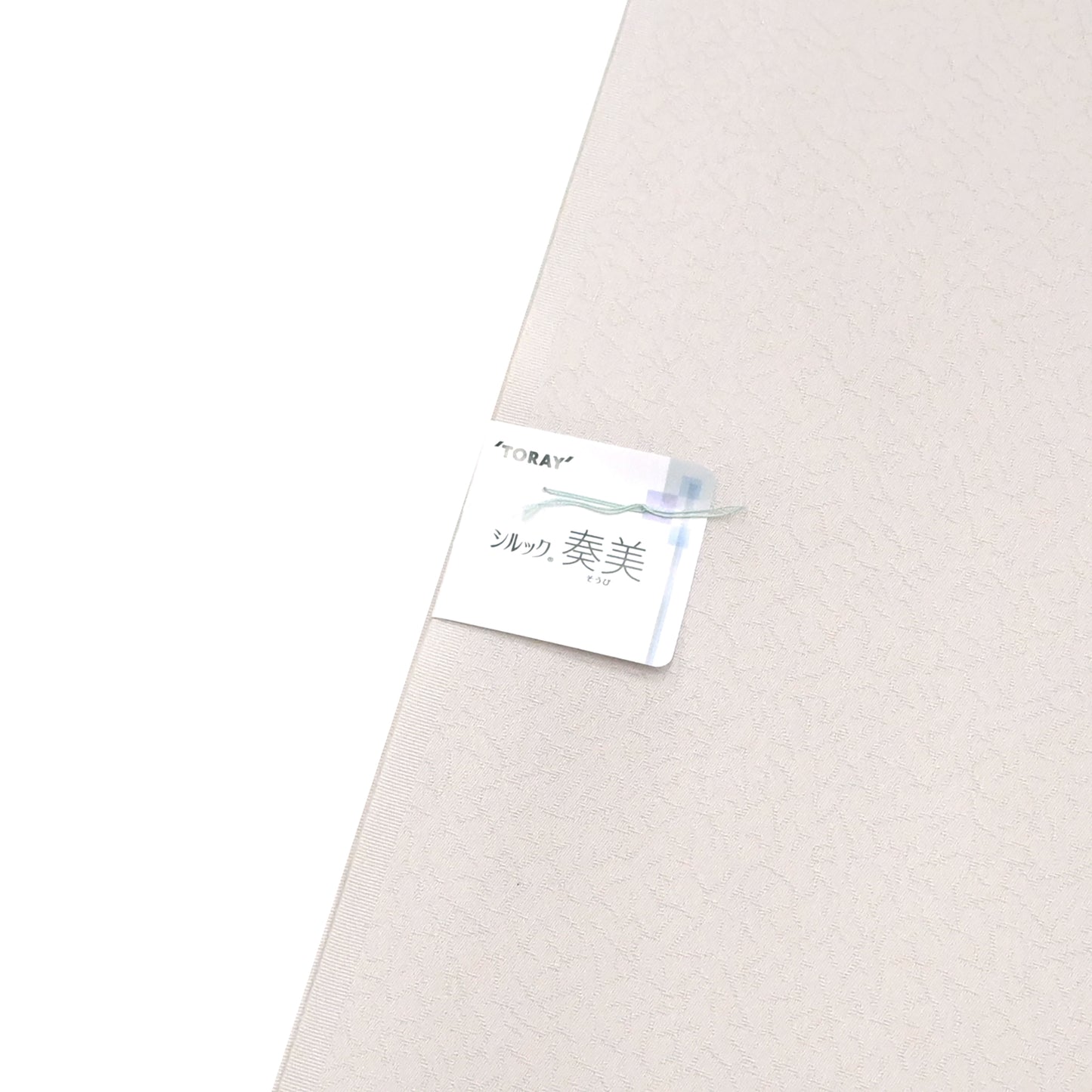 東レシルック 小紋 ～棗(なつめ)～「四季花の丸」胡粉色 【袷・単衣用】