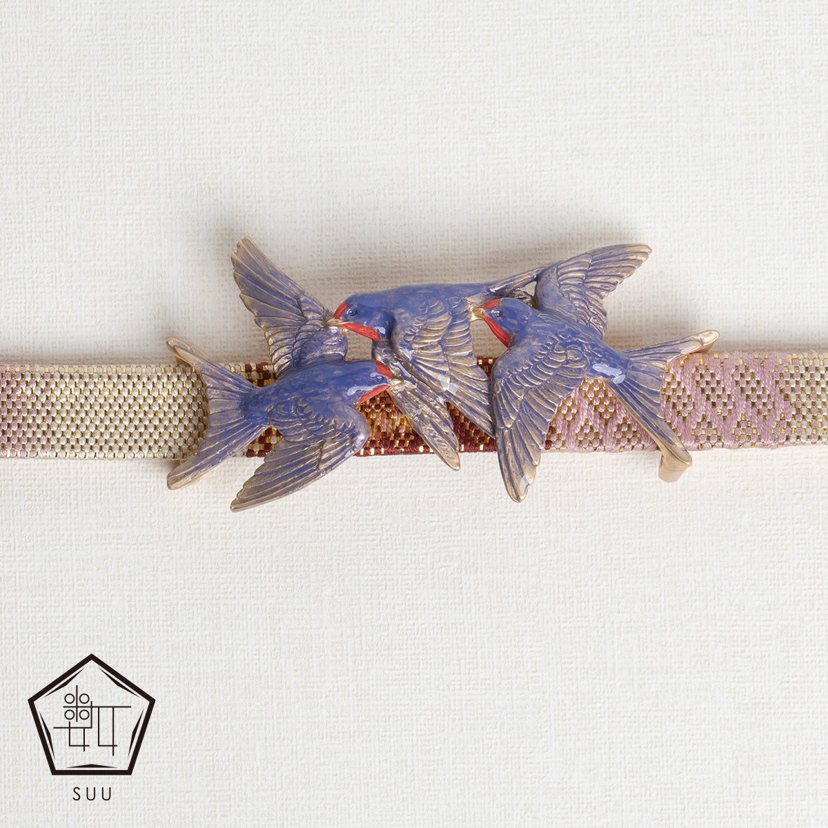 【数-SUU-】帯留め「飛燕」