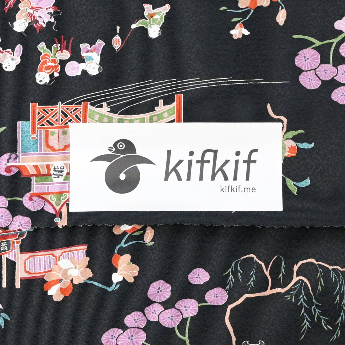 ☆美しいキモノ2025冬号79ｐ掲載☆東レシルック 小紋 ～kifkif～「古都」 漆黒 【袷・単衣用】