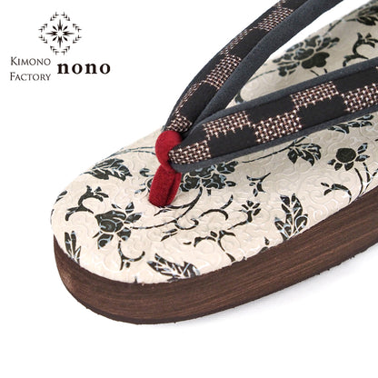 【Kimono-Factory-nono】菱屋カレンブロッソ 本場大島紬カフェ草履 唐草/オフホワイト F-12 #女性用
