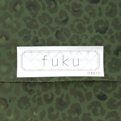 東レシルック 小紋 ～fuku～「レオパード」 常盤色　※袷・単衣用※　☆単衣仕立て代が無料☆秋支度応援キャンペーン開催中！