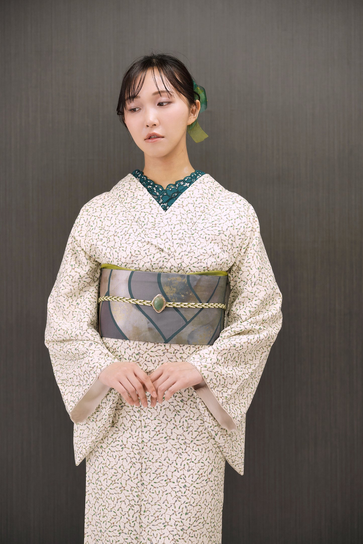 東レシルック 小紋 ～fuku～「ヤドリギ」オフホワイト 【袷・単衣用】